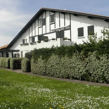 Apartment Hendaye, 3 Pieces, 6 Personnes - Fr-1-2-289